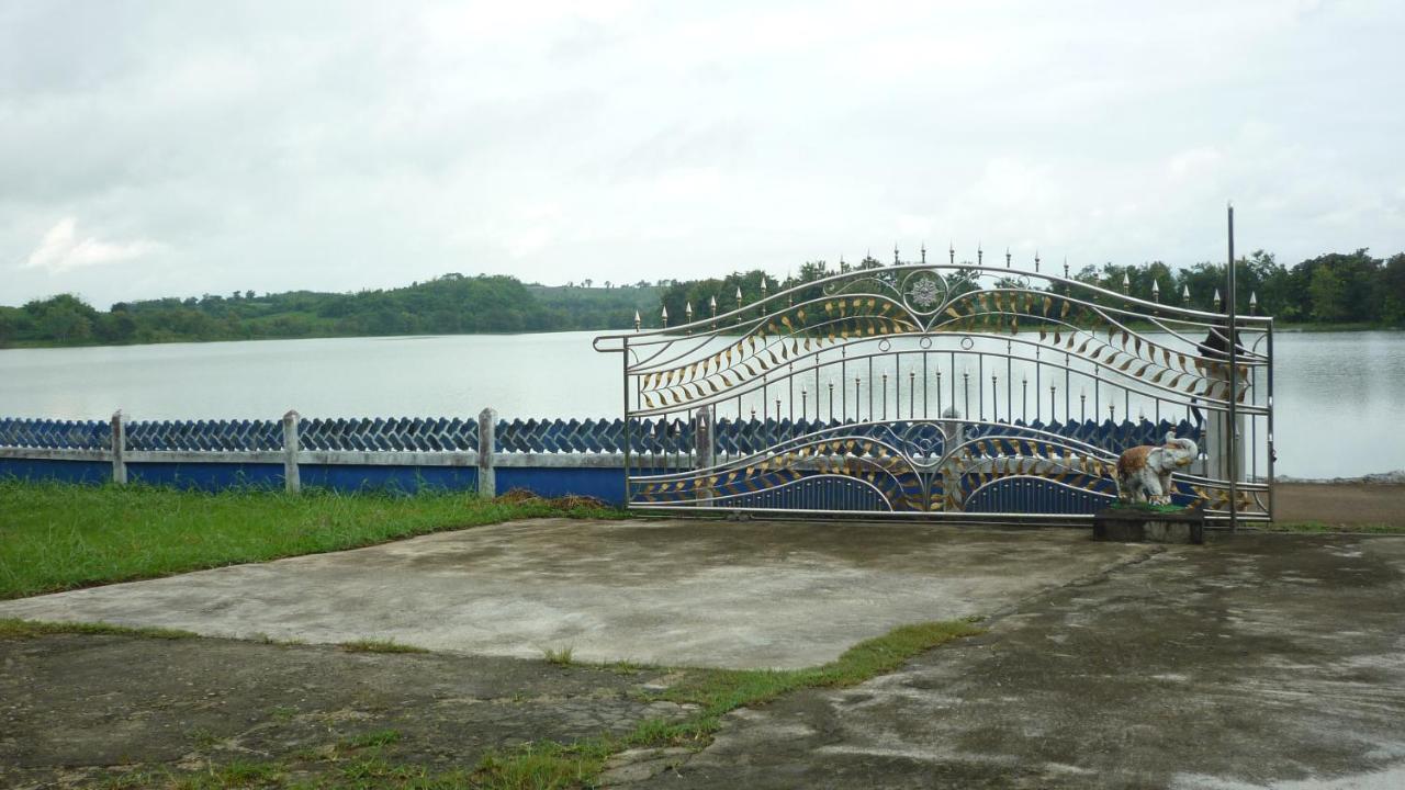 Hotel Tent Konok Ban Huai Dua Esterno foto